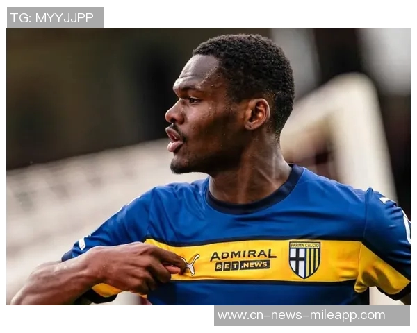 国米官方宣布博尼左膝轻微扭伤下周将进行进一步评估