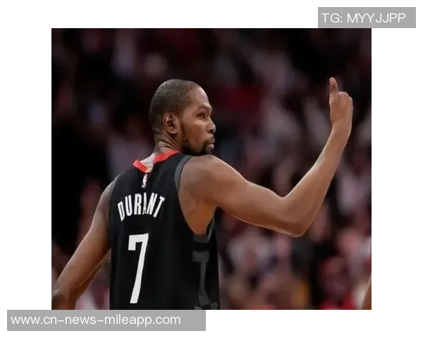 杜兰特近期表现惊艳场均277分6板51助14帽命中率高达595190